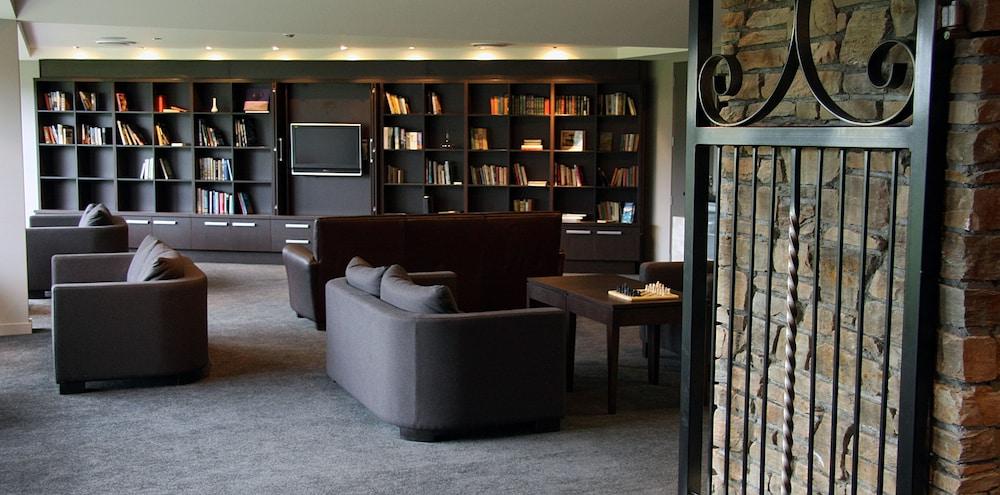 Braemar Lodge And Spa Hanmer Springs Eksteriør bilde Library
