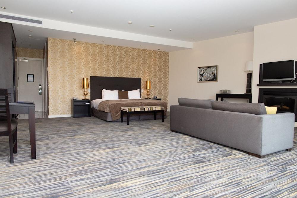 Braemar Lodge And Spa Hanmer Springs Eksteriør bilde Suite at the Radisson Blu Royal